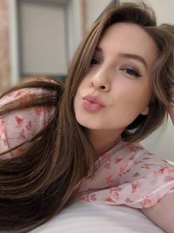 Полина